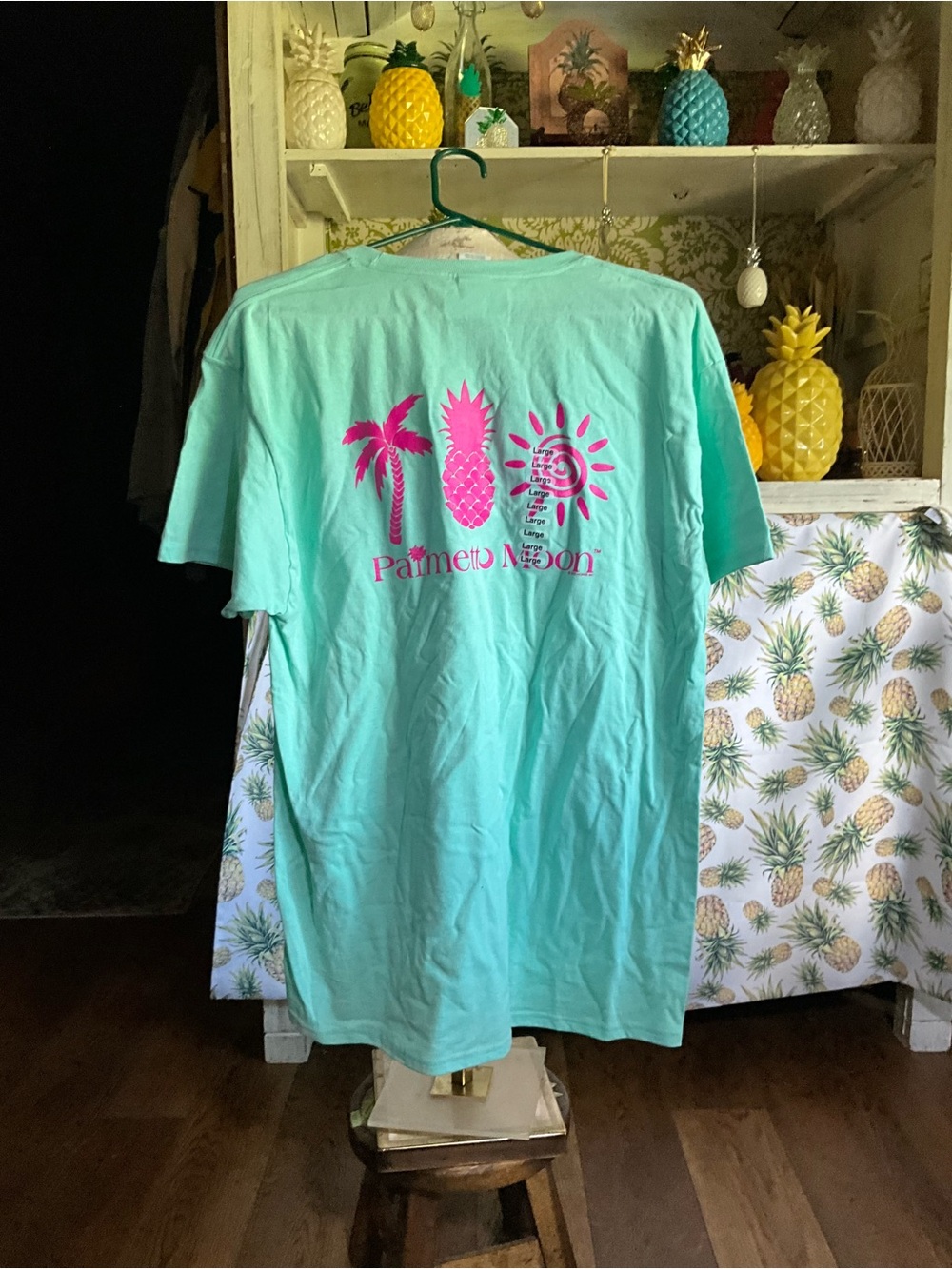 NWT Palmetto Moon size large short sleeve T shirt